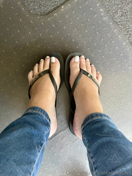 pov threesome onlyfans nude archive