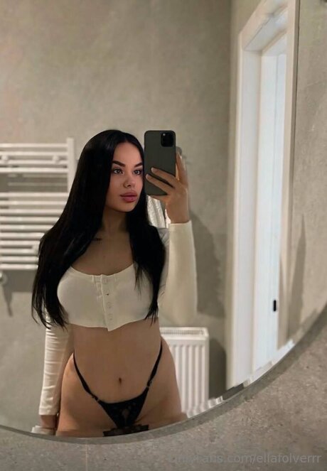 Ellafolverrr star pretty archive