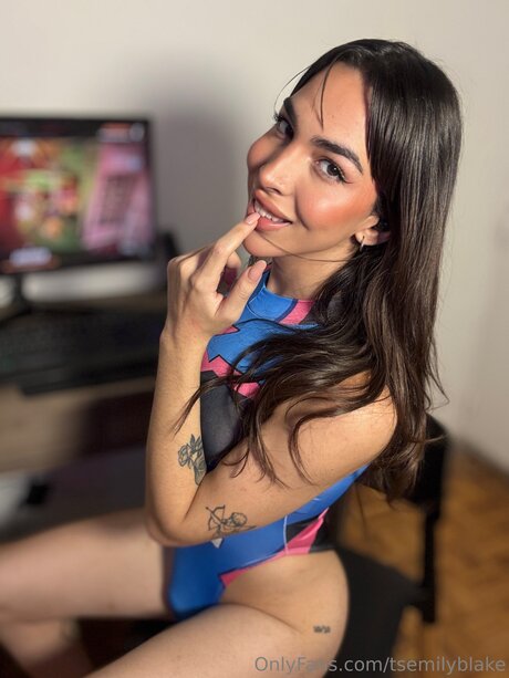 Tsemilyblake pornographic actress picture