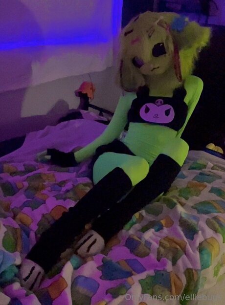 Elliebugs perfect actress pic