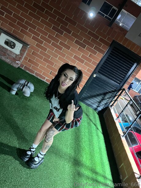 Camile 666 model exclusive picture