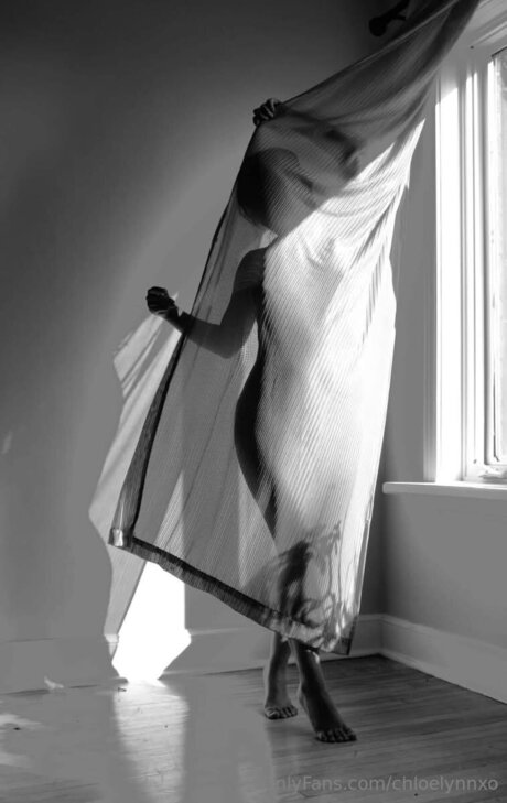 Chloelynnxo star high quality image