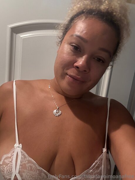 Falynfonoimoanafree model nude pictures