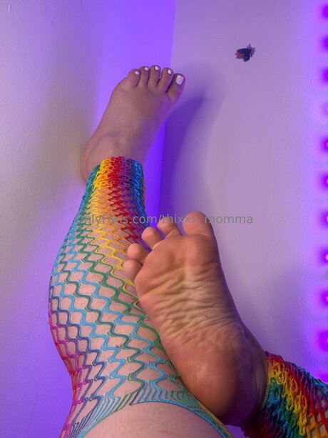 Thixxx Momma model nude photo