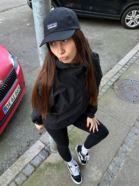 Lolla Sin model art pictures