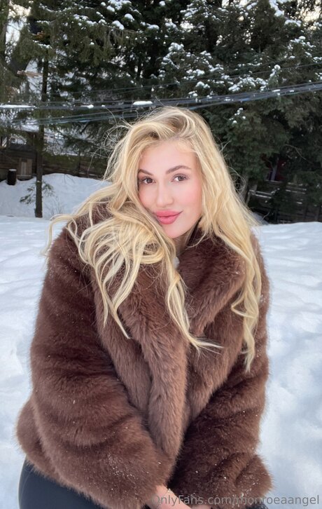 Lensadriana high quality actress picture