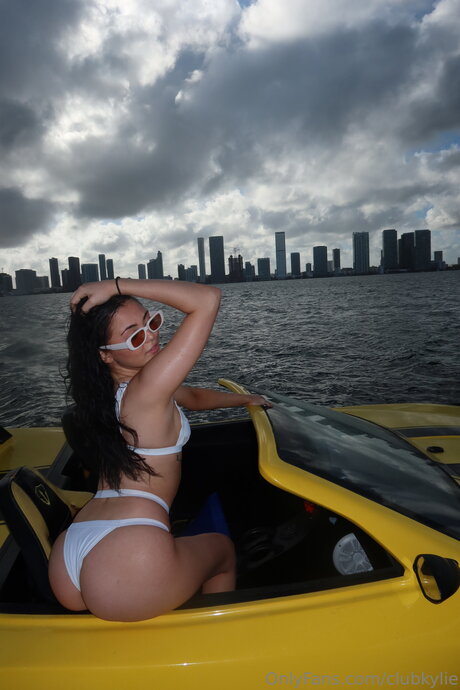 Clubkylie best pornstar gallery