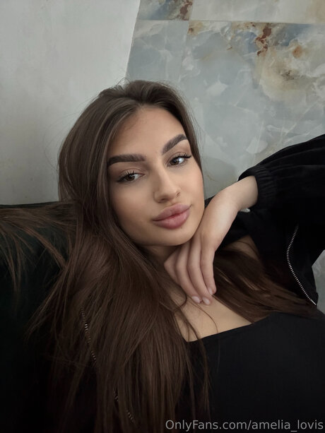 Amelia Lovis star perfect gallery