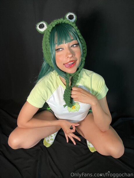Froggochan pornstar perfect img