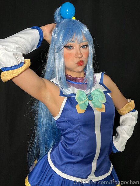 Froggochan model sex pics