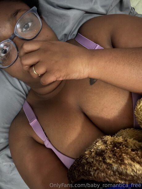 flexible onlyfans beautiful img