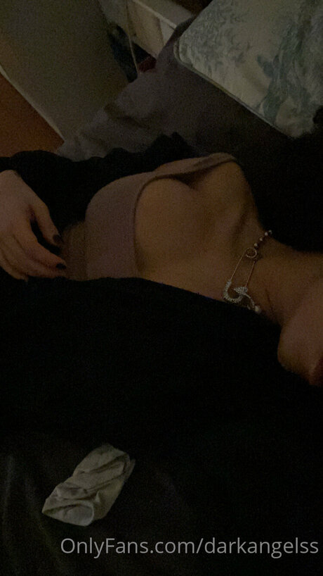 Darkangelss sexy model images