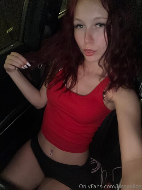 Kissxalice sexy actress pictures