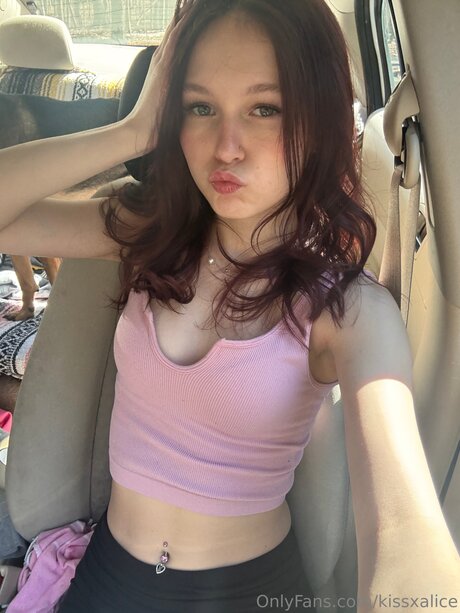 Kissxalice pornstar hot image