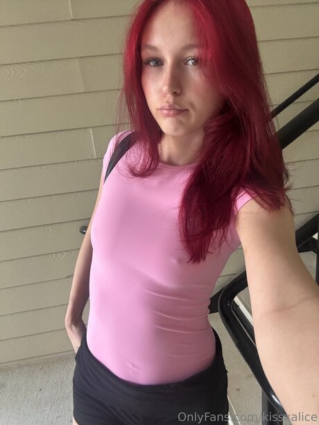 Kissxalice erotic star img