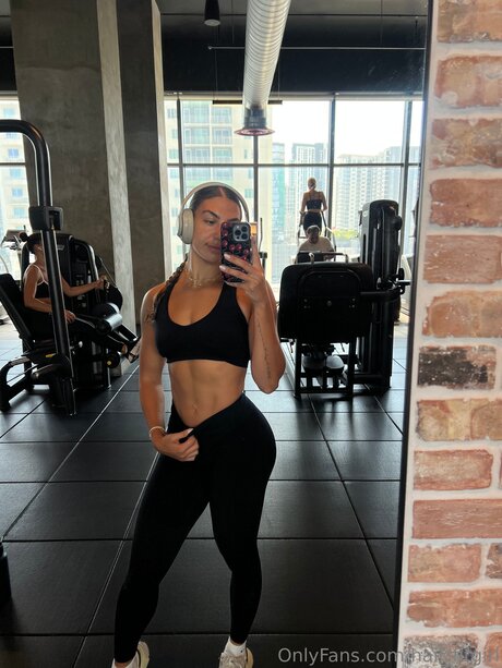 chubby mom onlyfans sexy nude images