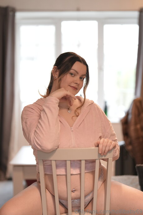 Hollibaby69 high quality model galleries