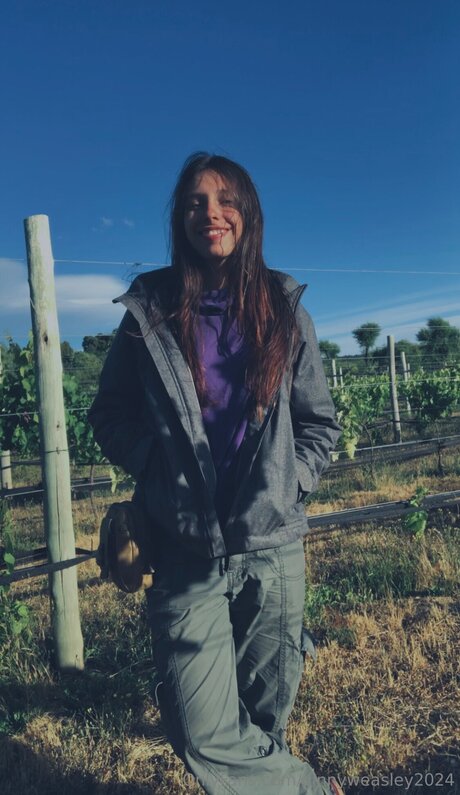 Dominga2024 porn model pictures