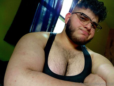 Baymaxcub naked actress pics