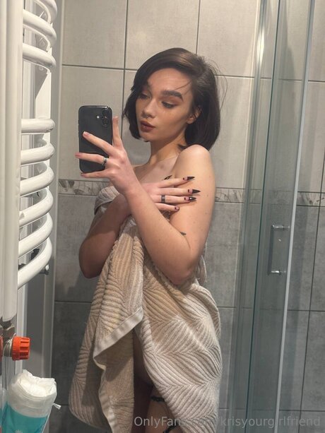 Krisyourgirlfriend nudes star photo