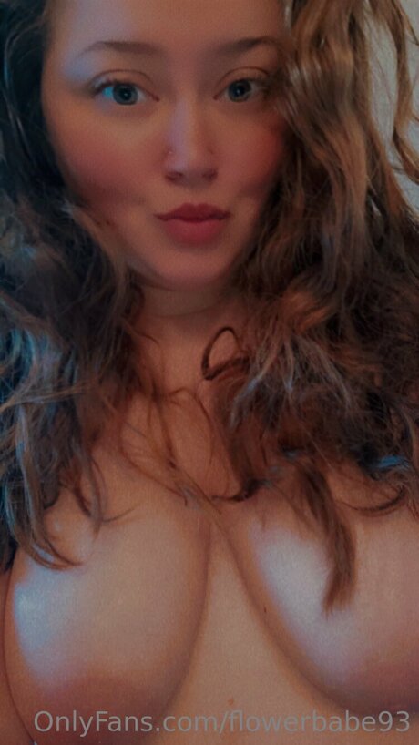 Flowerbabe93 pornstar beautiful photo