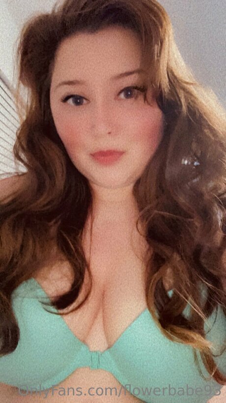 Flowerbabe93 high quality star photos