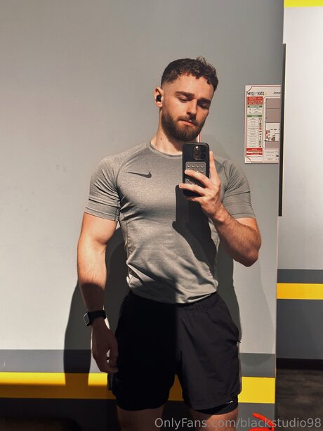 Blackstudio98 pornstar xxx pic