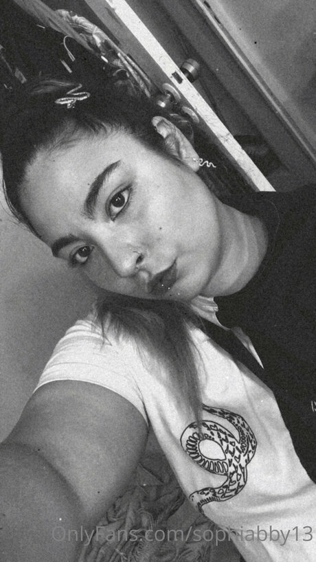 Sophiabby13 nude star photo