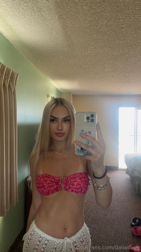 Daliadaze hot actress gallery