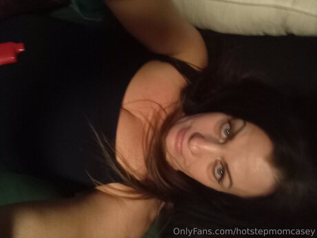 Hotstepmomcasey model exclusive pics