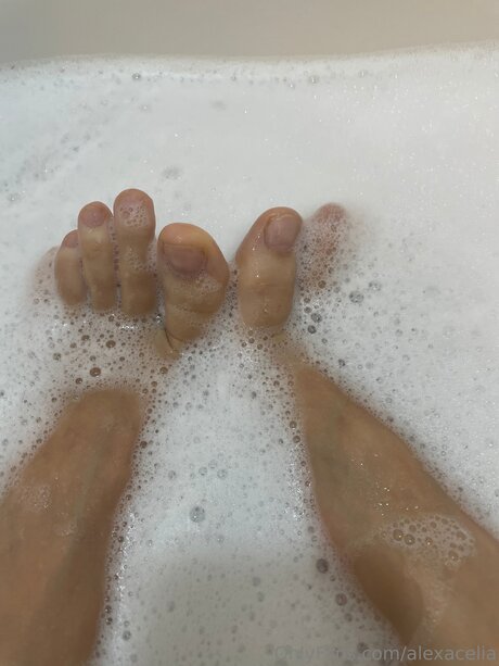 curvy solo onlyfans sexy nude pics