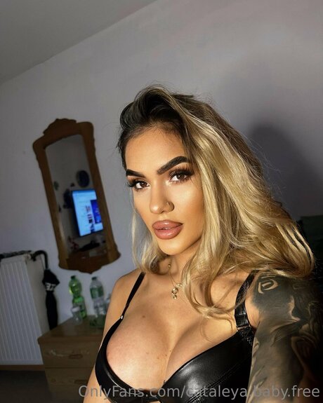 Cataleya Baby Free art star picture