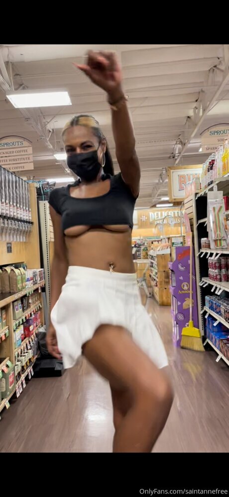 Saintannefree sex actress image