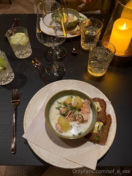 Mary Model sexy actress photos