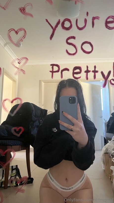 St0nerfans model exclusive photos