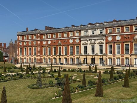 Travelsunshine model sex photos