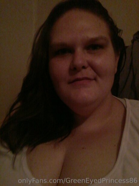 Greeneyedprincess86 adult model gallery
