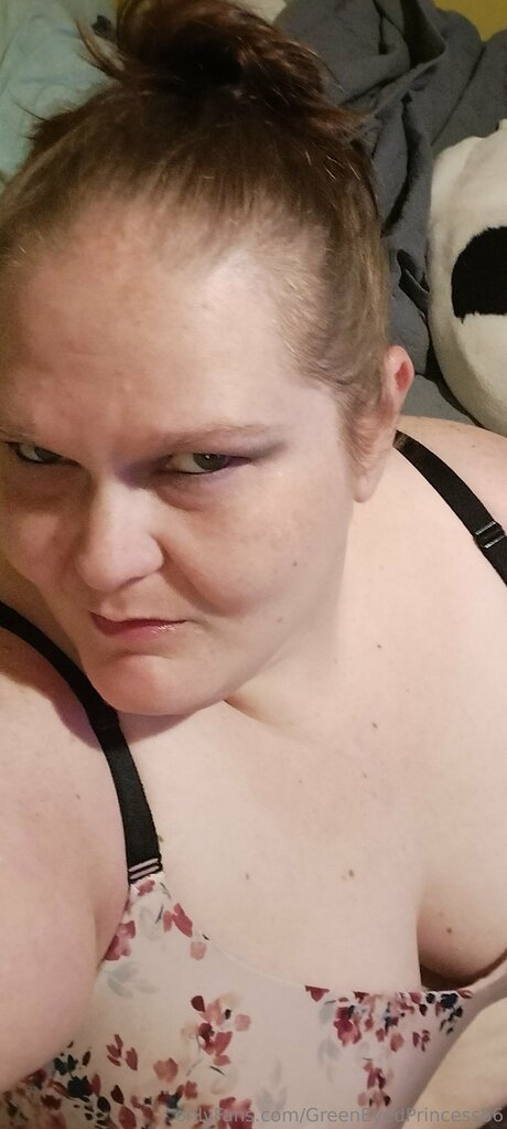 Greeneyedprincess86 pornstar img