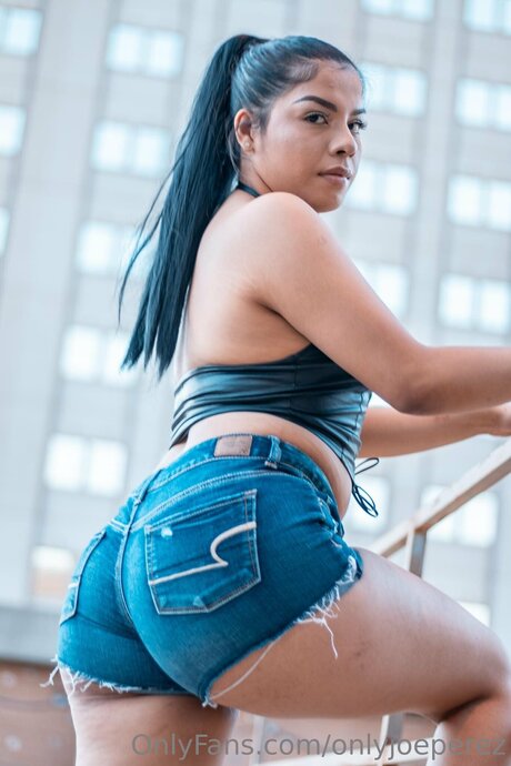 Illsocietymagazine nice pornstar archive