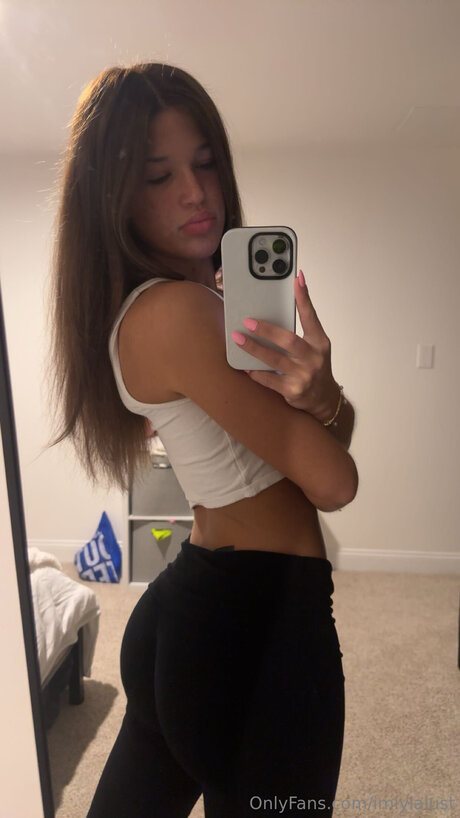 milf pussy onlyfans art nude picture