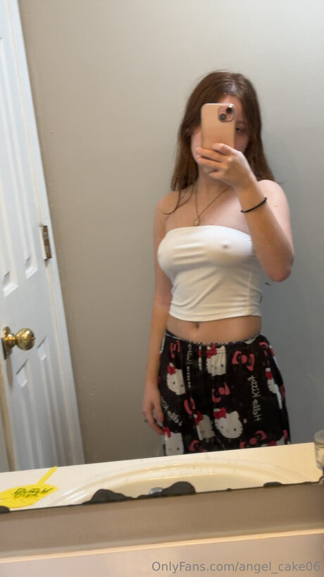 Angel Cake06 star erotic photo