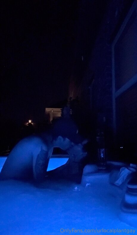 Urlocalplantgay Profile Pic