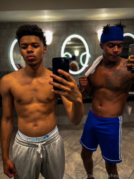 curvy shemale onlyfans pornographic archive