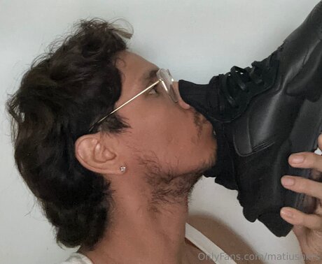 Matiusnkrs model erotic image