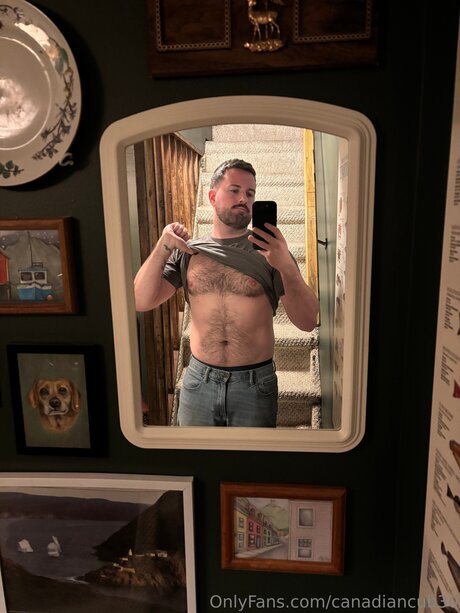 Canadiancub30 model exclusive pic