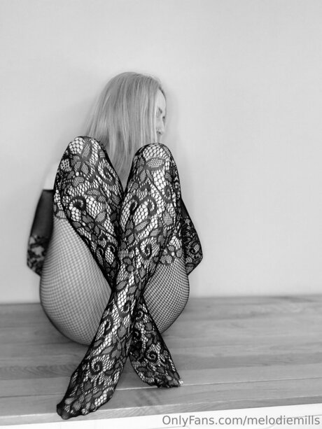 Melodiemills model nudes pictures