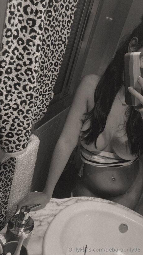 Claudia231234 nude actress pictures