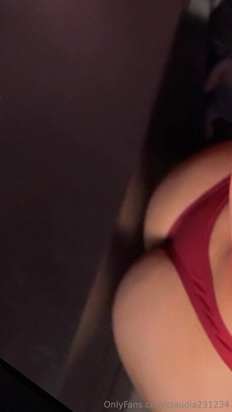 Claudia231234 erotic actress photos