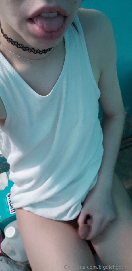 Bigdickgothgf model pornographic photos