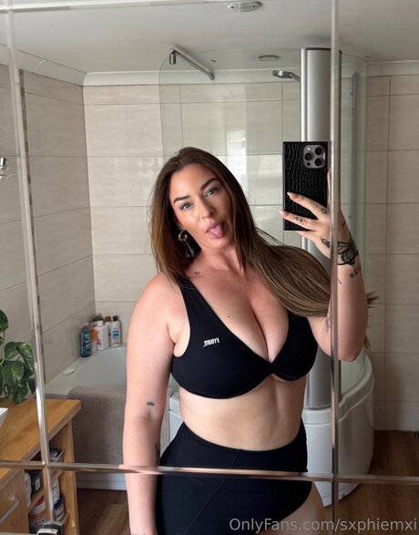 asian blowjob onlyfans nude images